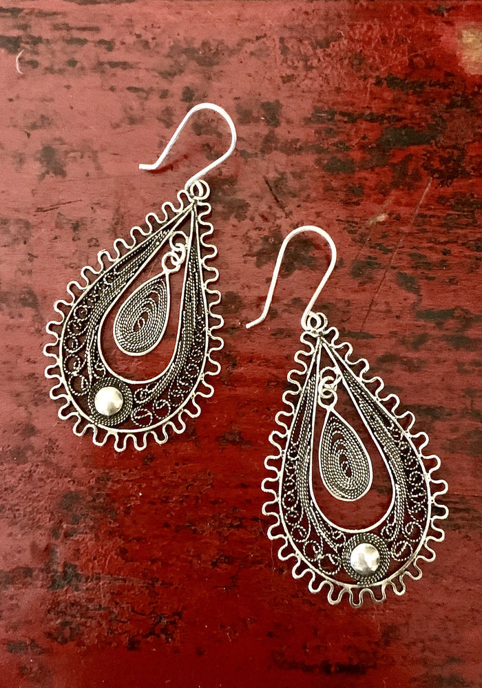 Bettina  Earring