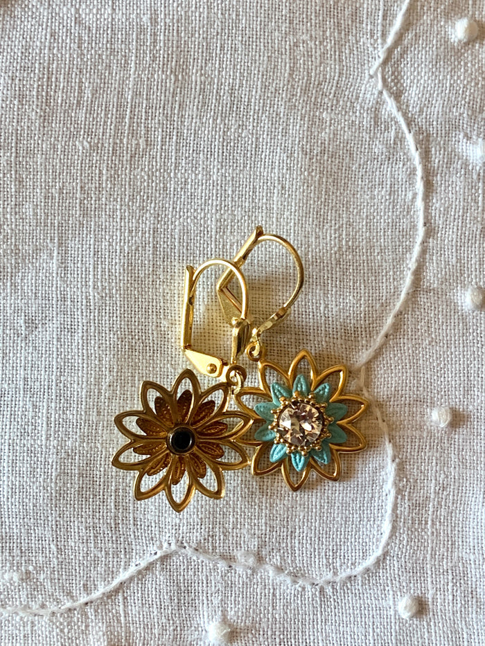 Charlotte Earring