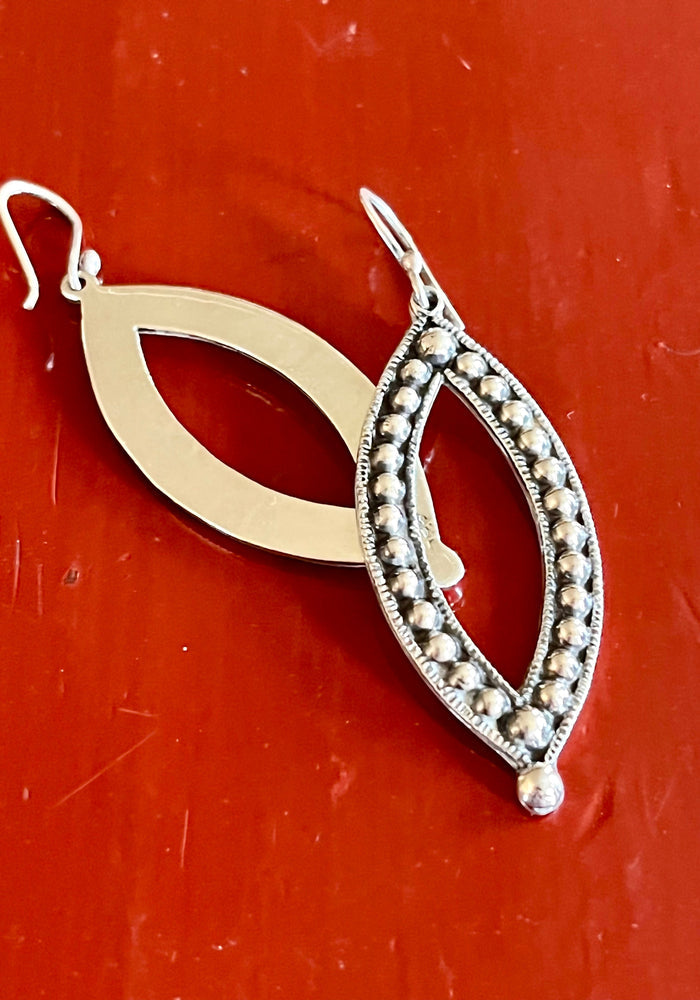 Lilia Earring