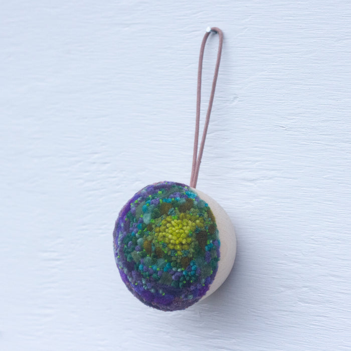 Mini Puff Ornament | 20