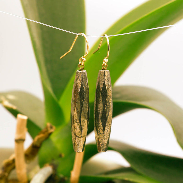 MOROKA Hematite Hook Earrings