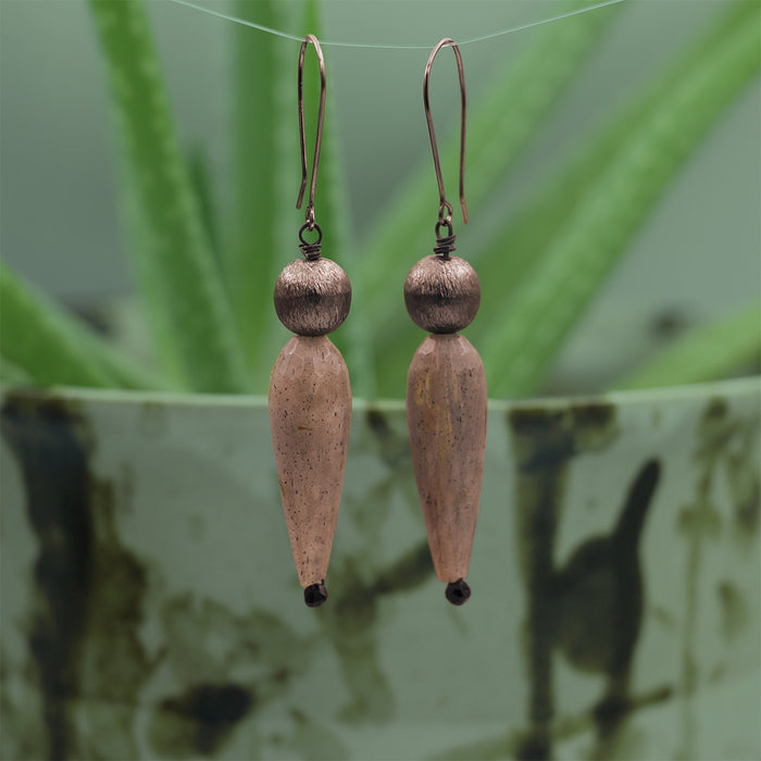 MOROKA Labradorite and Black Spinel Pendulum Earrings
