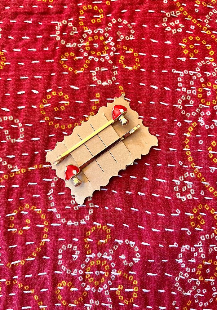 Mushroom Bobby Pins Set