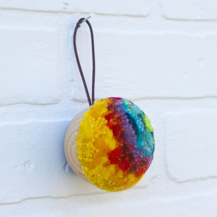 Puff Ornament | 10