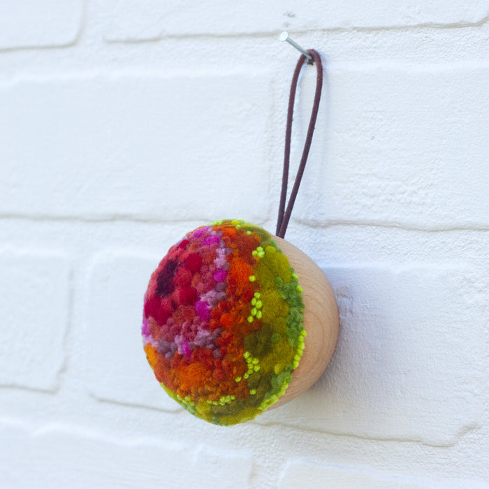 Puff Ornament | 19