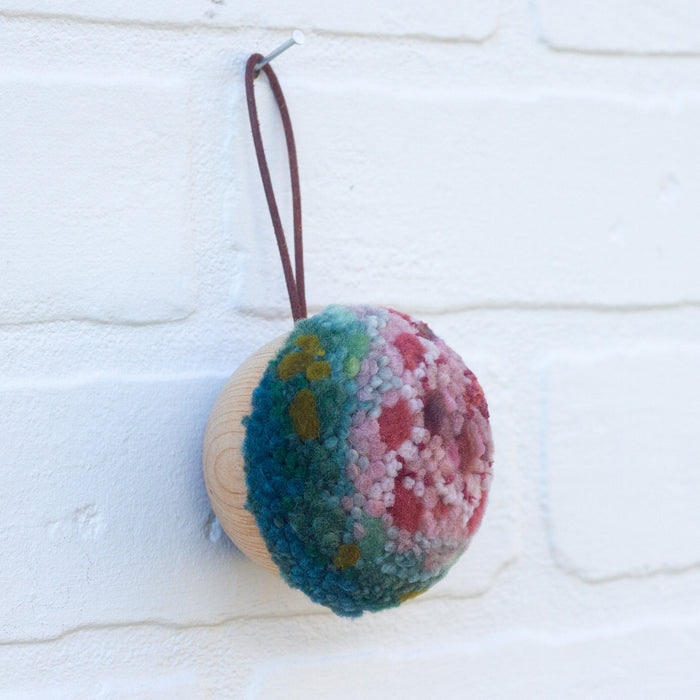 Puff Ornament | 23