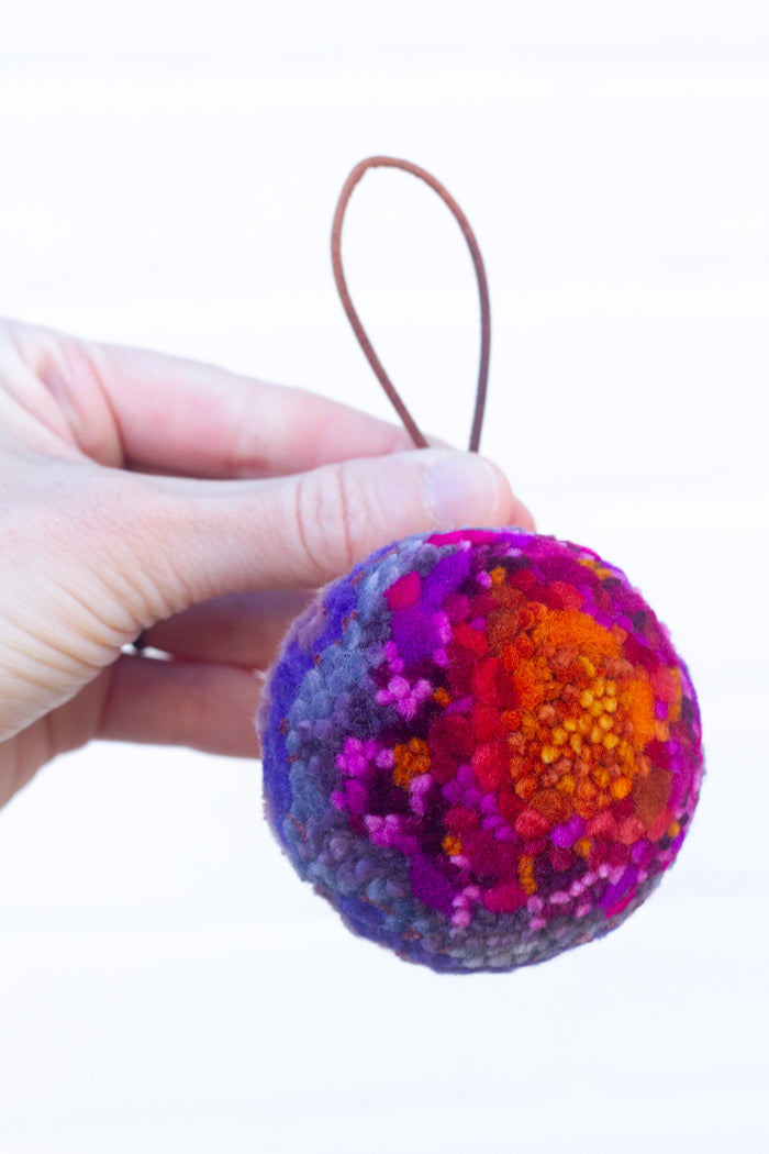 Puff Ornament | 31