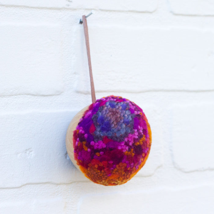Puff Ornament | 32