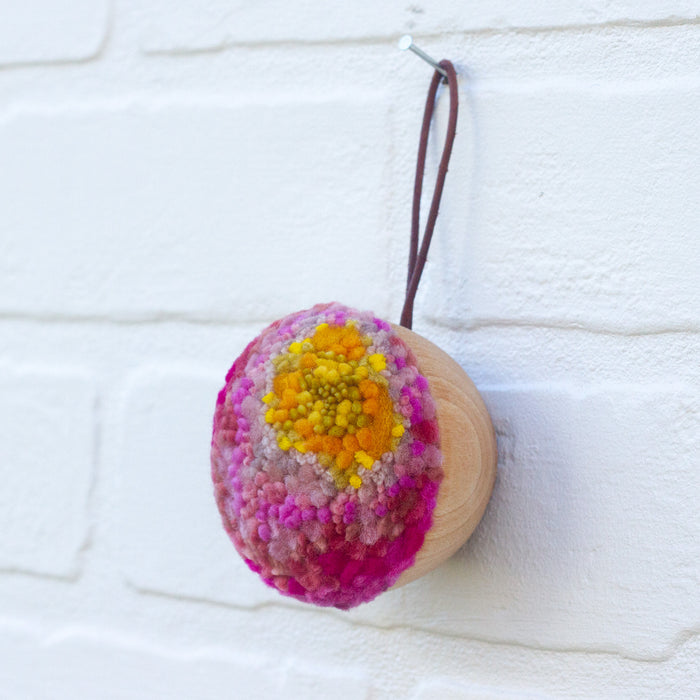 Puff Ornament | 33