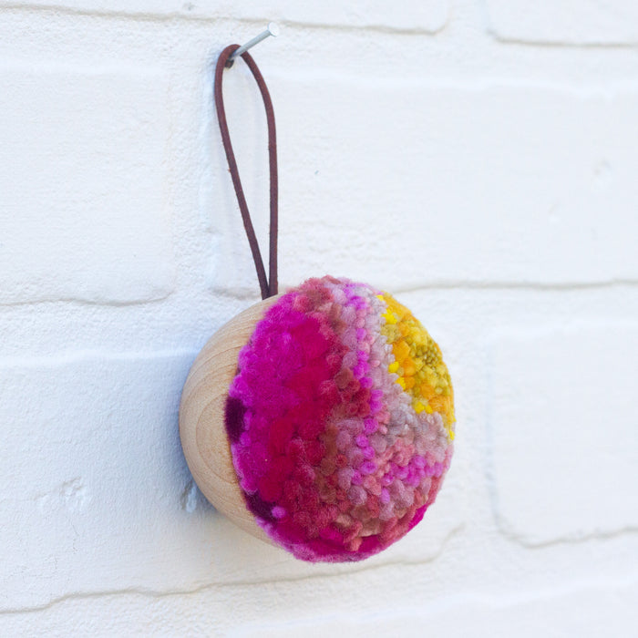 Puff Ornament | 33