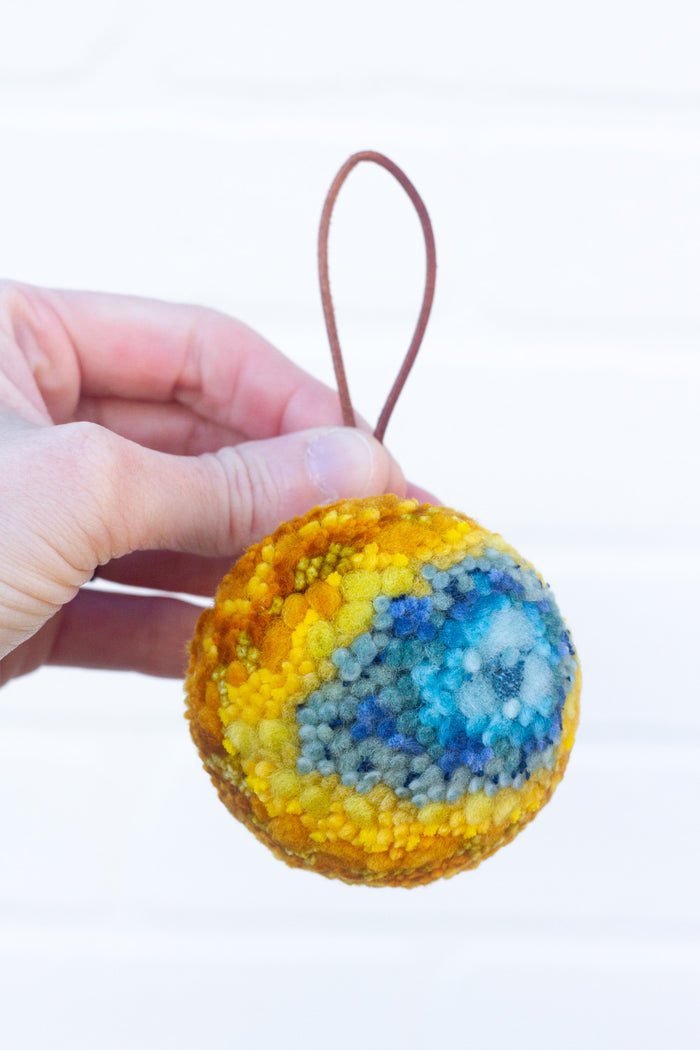 Puff Ornament | 38