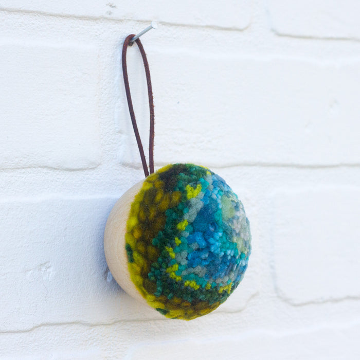 Puff Ornament | 40