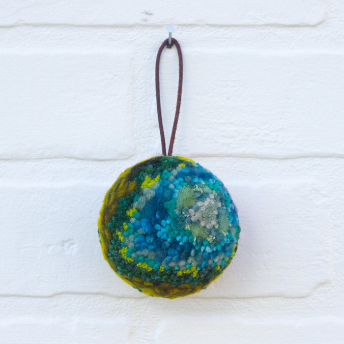 Puff Ornament | 40