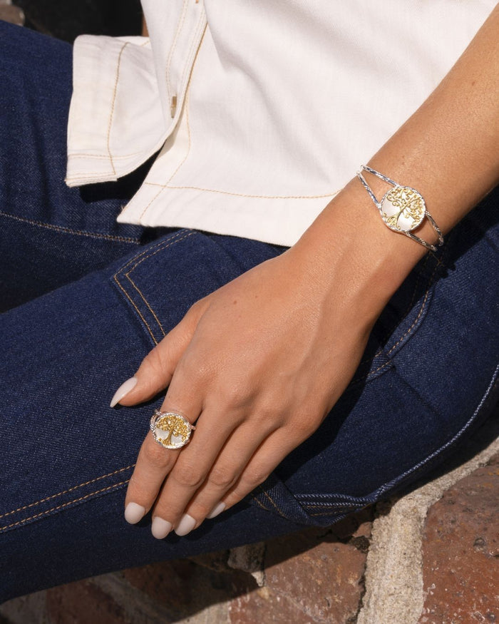 Southern Gates® Mother of Pearl Gold Oak Tree Ring