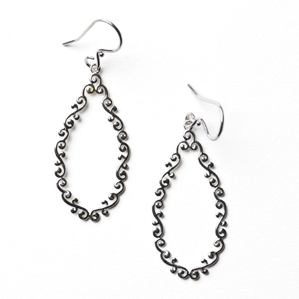 Southern Gates® Open Vine Teardrop