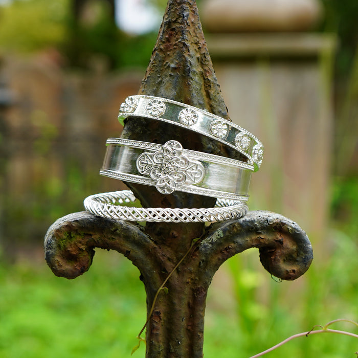 Southern Gates® Spiral Basket Cuff