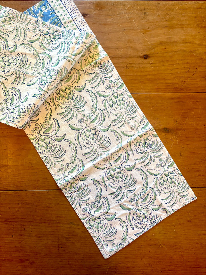 Thistle Blue Runner